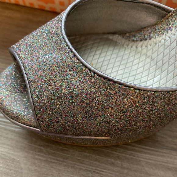 Gianni Bini Sparkly Heels - Picture 2 of 7